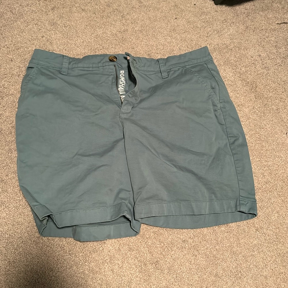 Chubbies Khaki Shorts 34” Waist / 7” Inseam NWOT